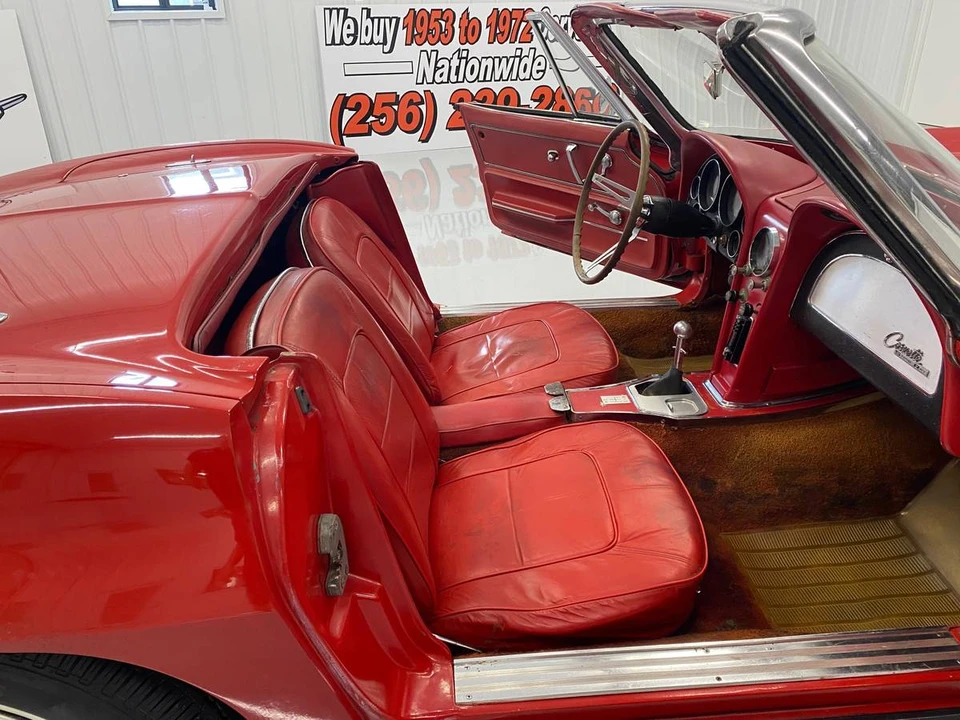 1965 Chevrolet Corvette C2 - Image 17 of 24