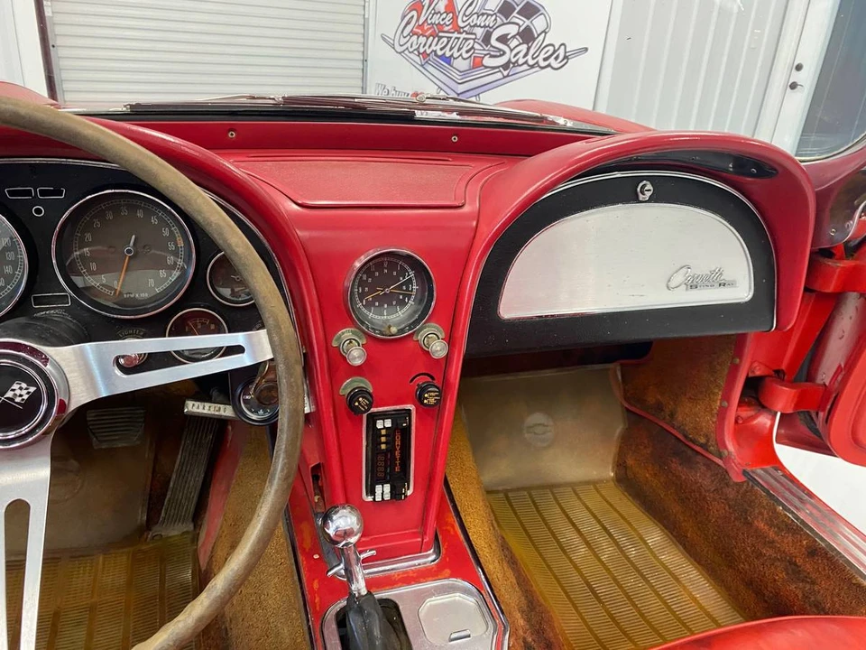 1965 Chevrolet Corvette C2 - Image 14 of 24