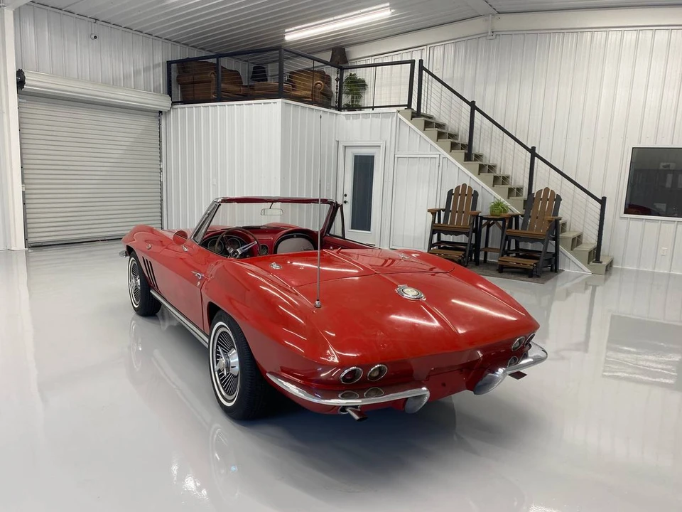 1965 Chevrolet Corvette C2 - Image 9 of 24