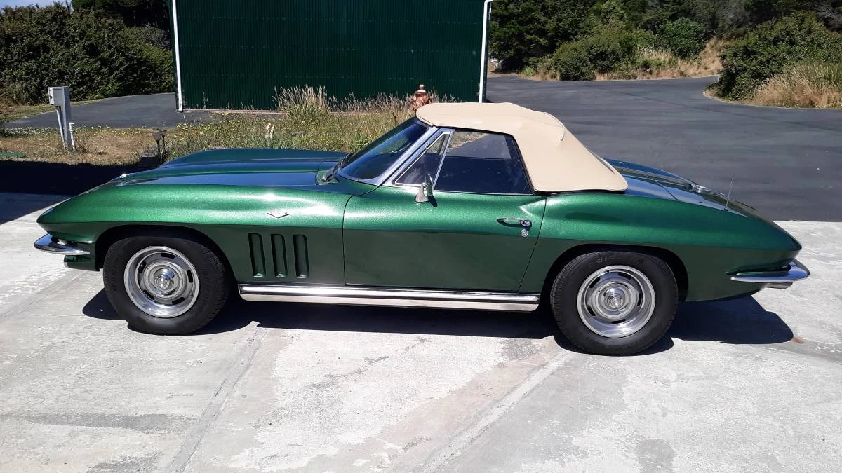1965 Chevrolet Corvette C2 - Image 3 of 15