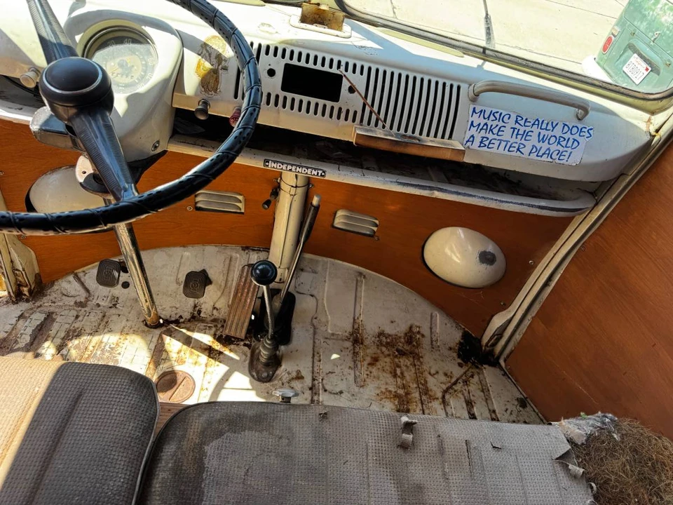 1966 Volkswagen Split-Window Bus - Image 12 of 23