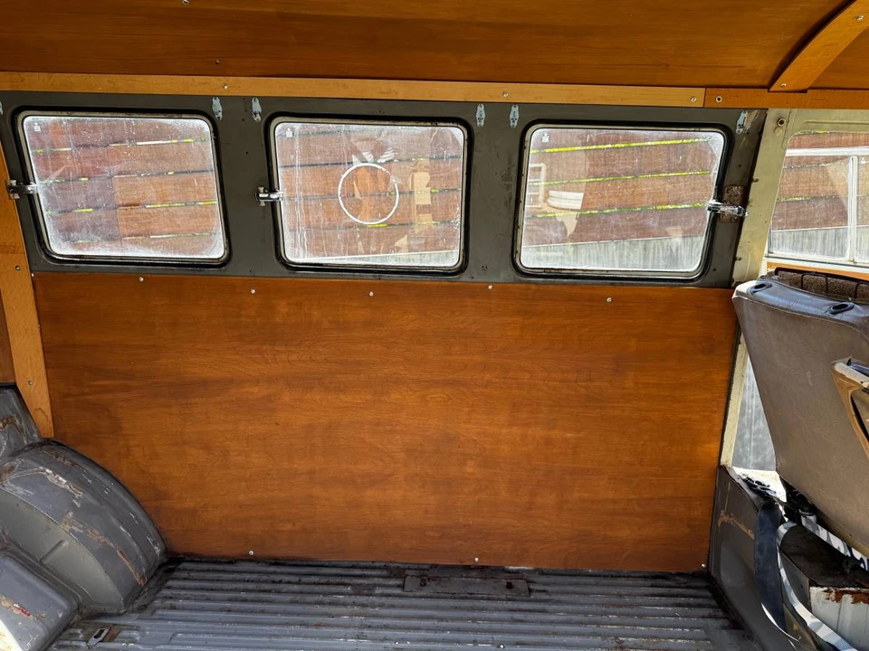 1966 Volkswagen Split-Window Bus - Image 21 of 23
