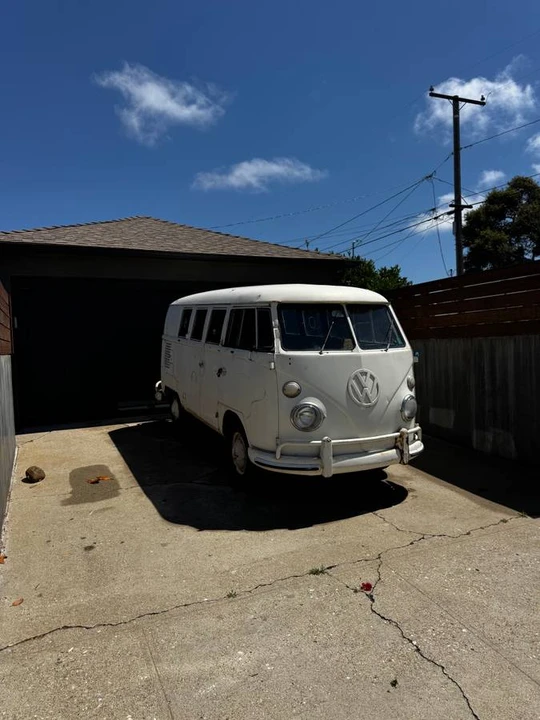 1966 Volkswagen Split-Window Bus - Image 2 of 23