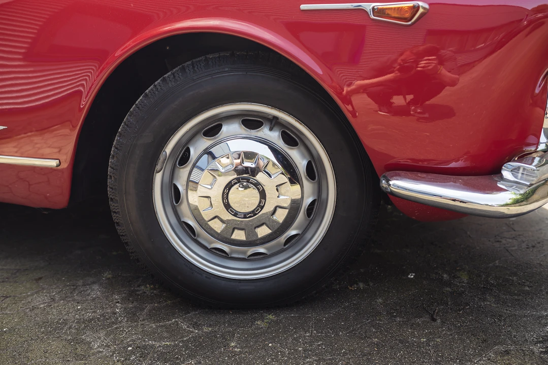 1966 Alfa Romeo 2600 - Image 29 of 31