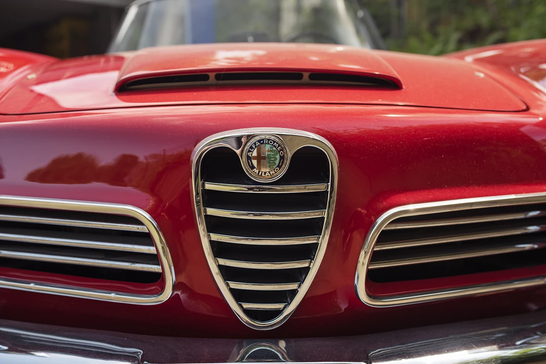 1966 Alfa Romeo 2600 - Image 21 of 31