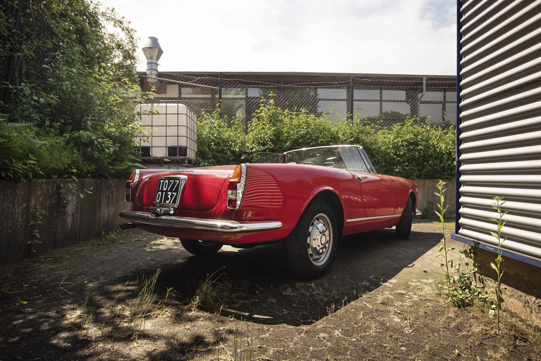 1966 Alfa Romeo 2600 - Image 7 of 31
