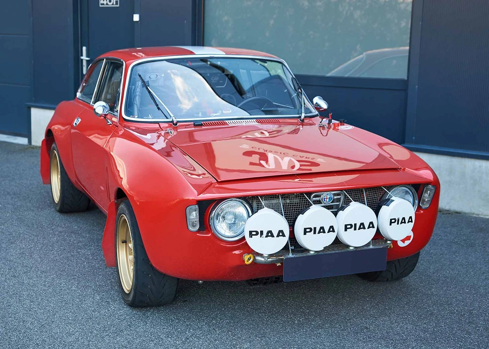 1966 Alfa Romeo Giulia Sprint GT - Image 2 of 19