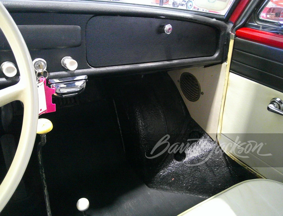 1966 Amphicar Model 770 - Image 10 of 31