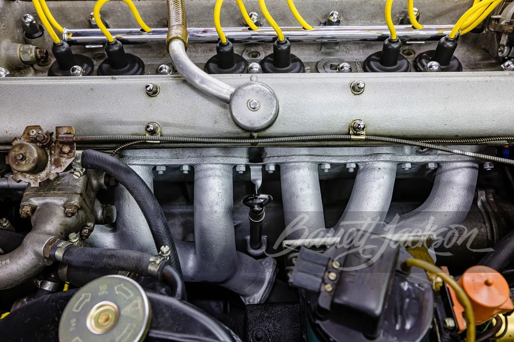 1966 Aston Martin DB6 Vantage - Image 22 of 31