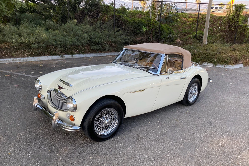 1966 Austin-Healey 3000 Mark III - Image 2 of 8