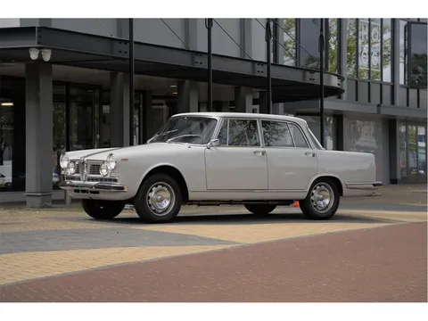 1966 Alfa Romeo 2600 Berlina