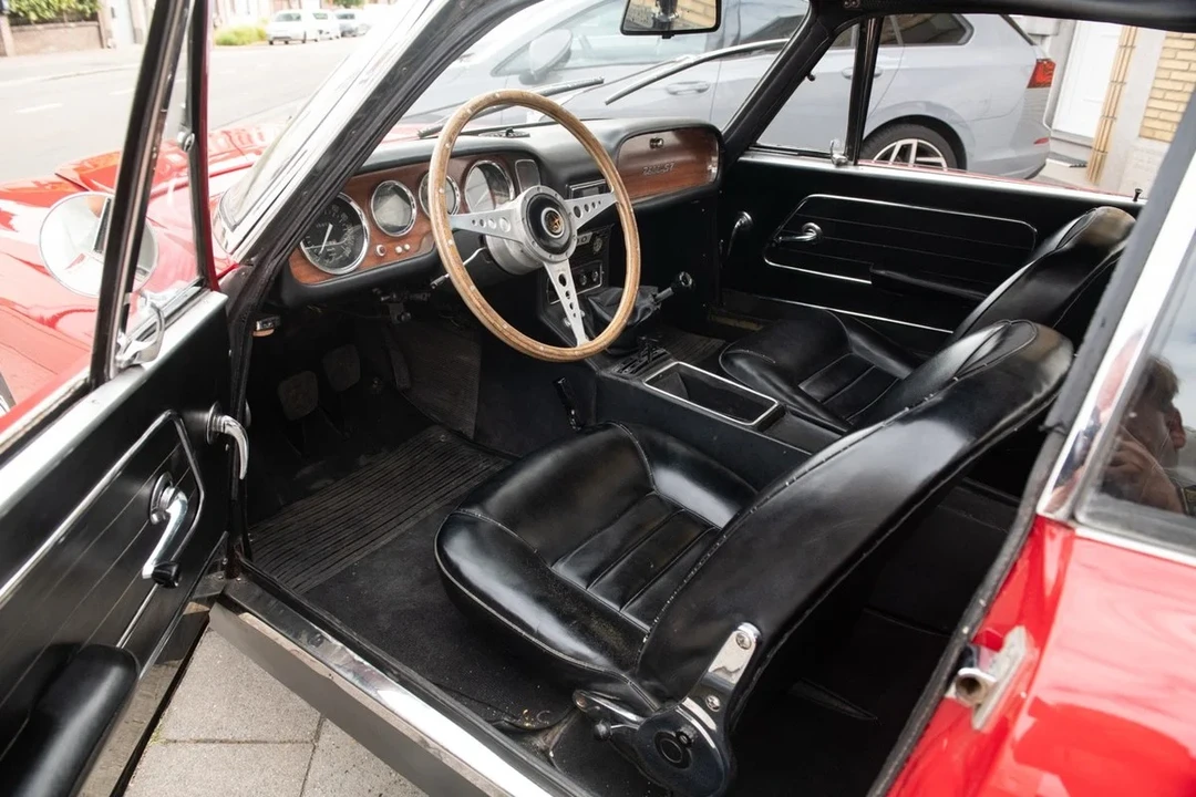 1966 Alfa Romeo 2600 - Image 28 of 31
