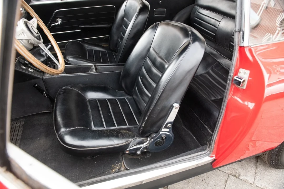 1966 Alfa Romeo 2600 - Image 29 of 31