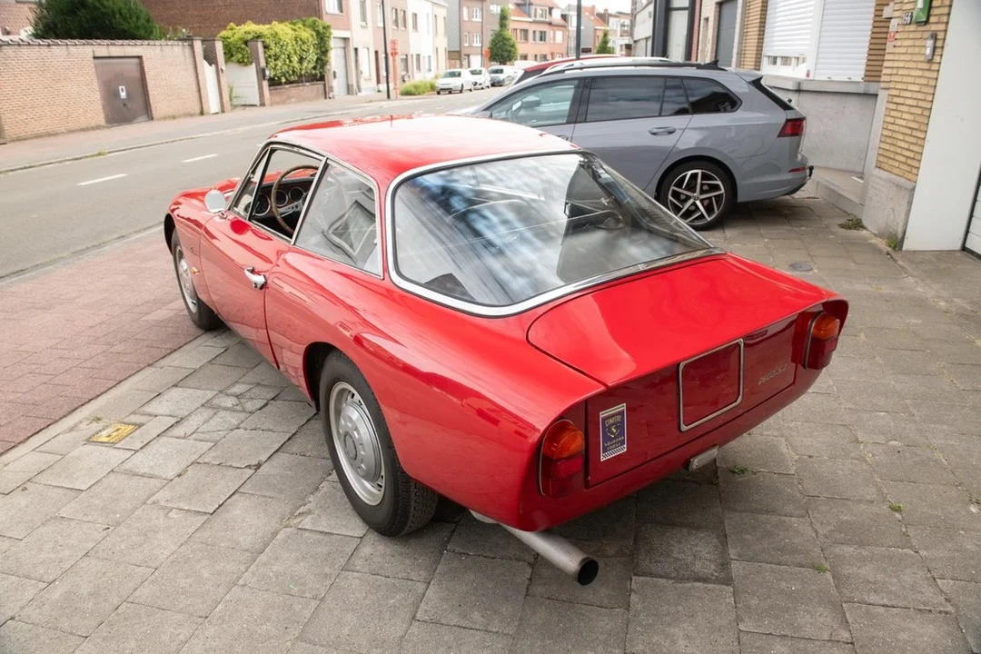1966 Alfa Romeo 2600 - Image 12 of 31