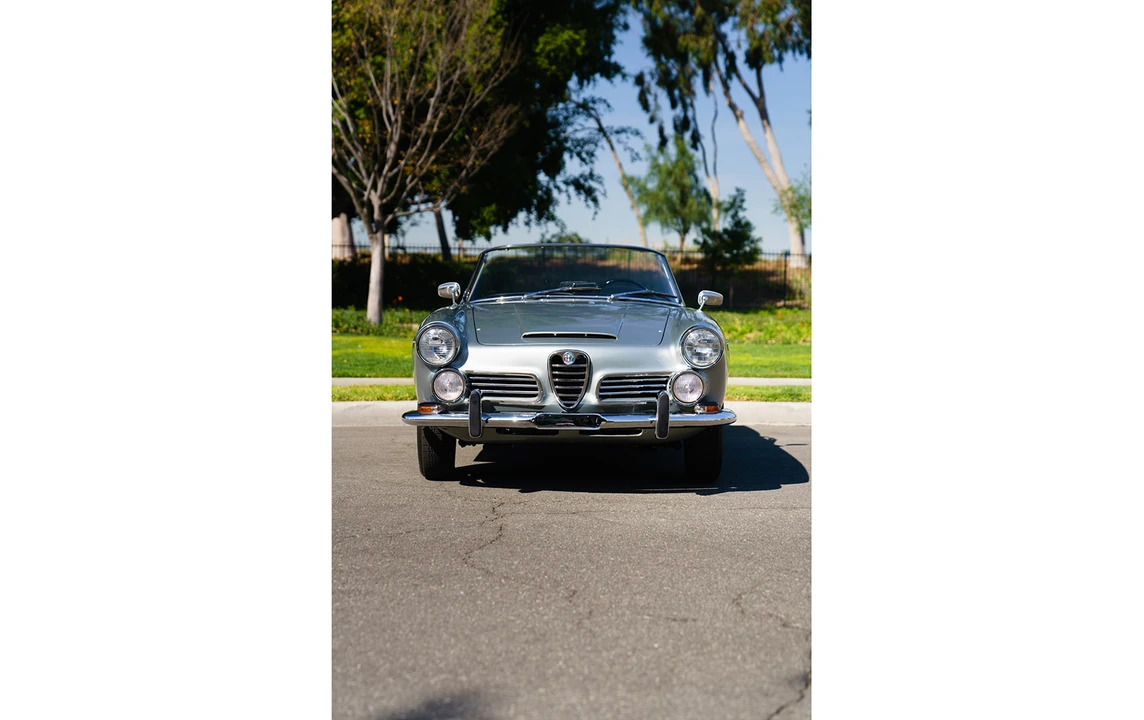 1966 Alfa Romeo 2600 - Image 6 of 25