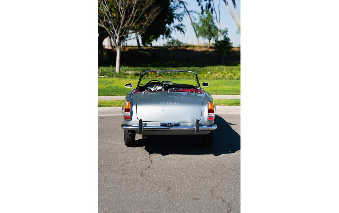1966 Alfa Romeo 2600 - Image 3 of 25