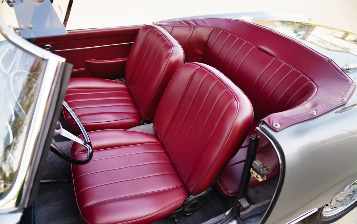 1966 Alfa Romeo 2600 - Image 16 of 25