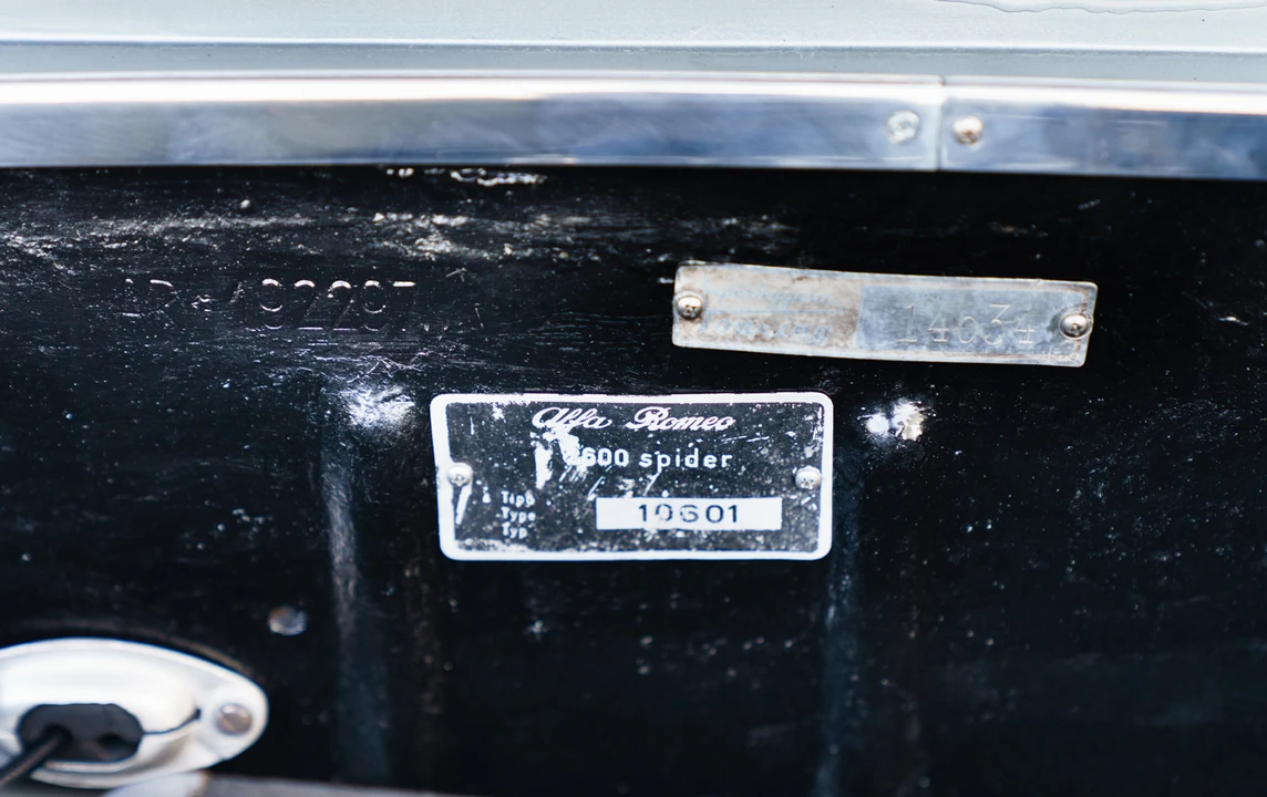 1966 Alfa Romeo 2600 - Image 24 of 25