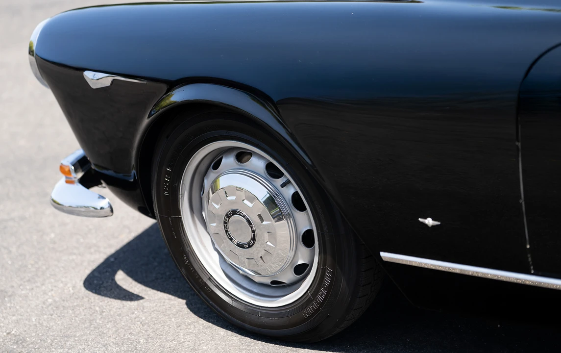 1964 Alfa Romeo 2600 - Image 15 of 18
