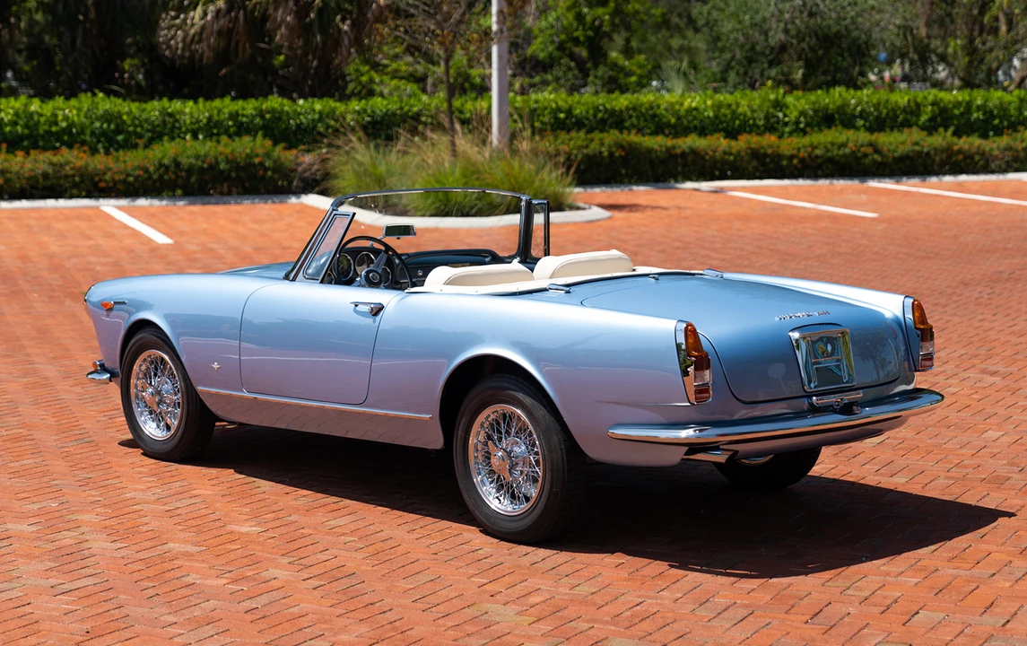 1966 Alfa Romeo 2600 - Image 5 of 23