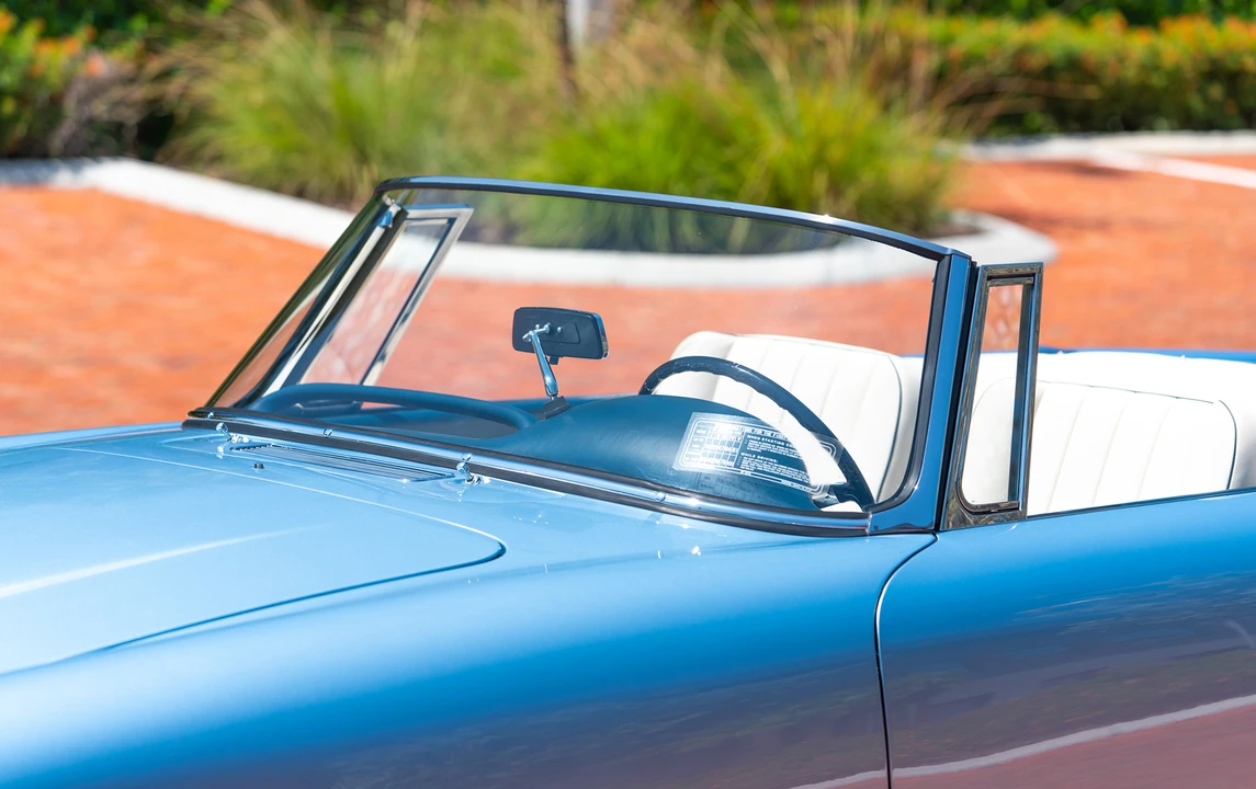 1966 Alfa Romeo 2600 - Image 12 of 23