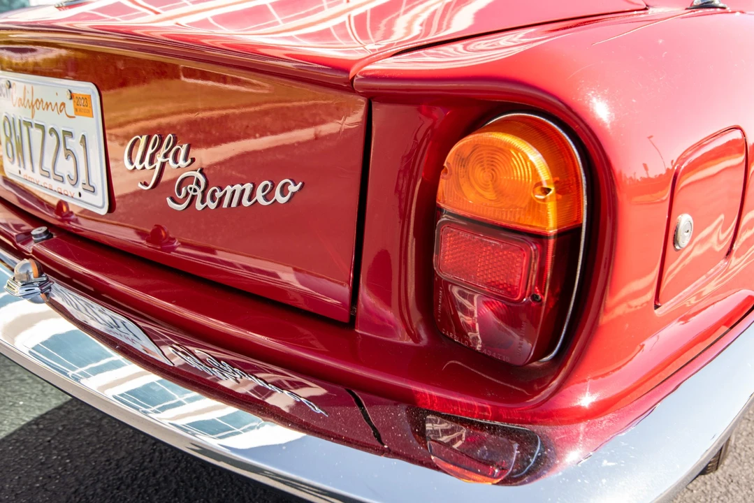 1966 Alfa Romeo 2600 - Image 18 of 31