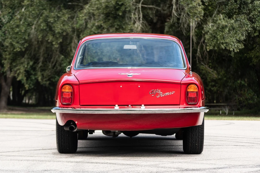 1966 Alfa Romeo 2600 - Image 9 of 31