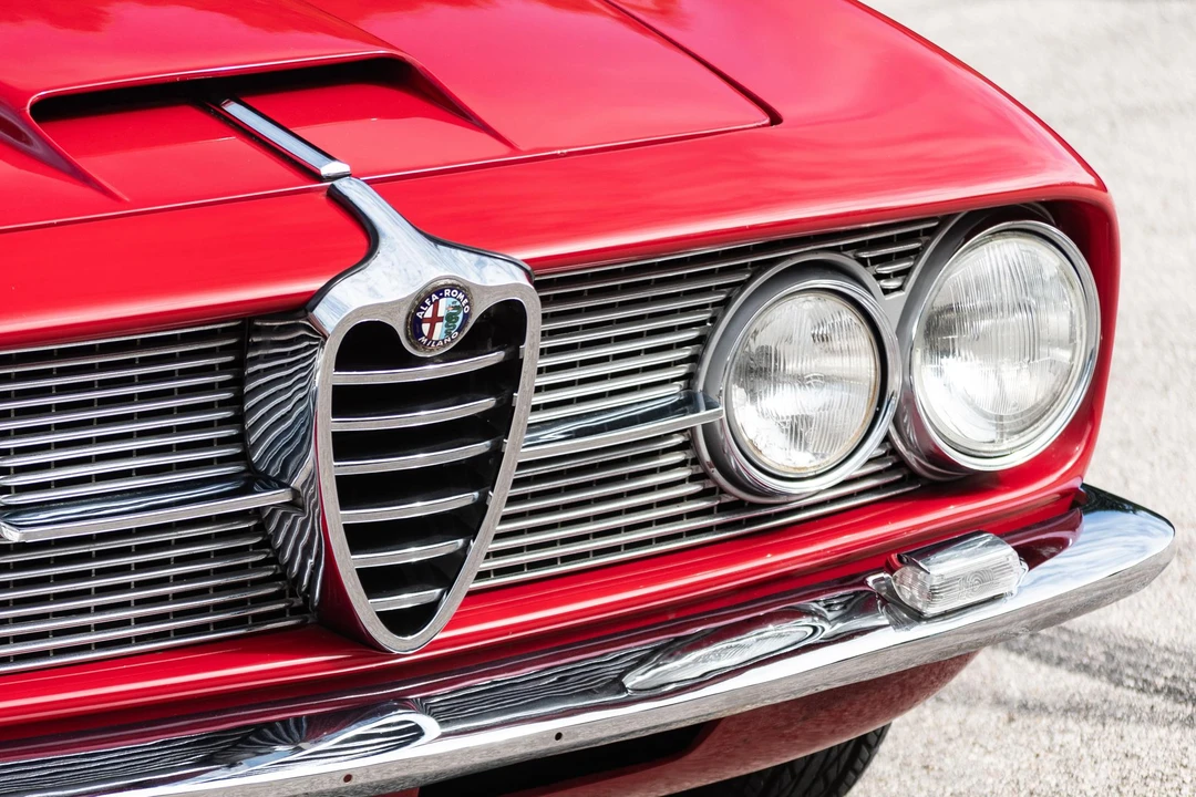 1966 Alfa Romeo 2600 - Image 21 of 31