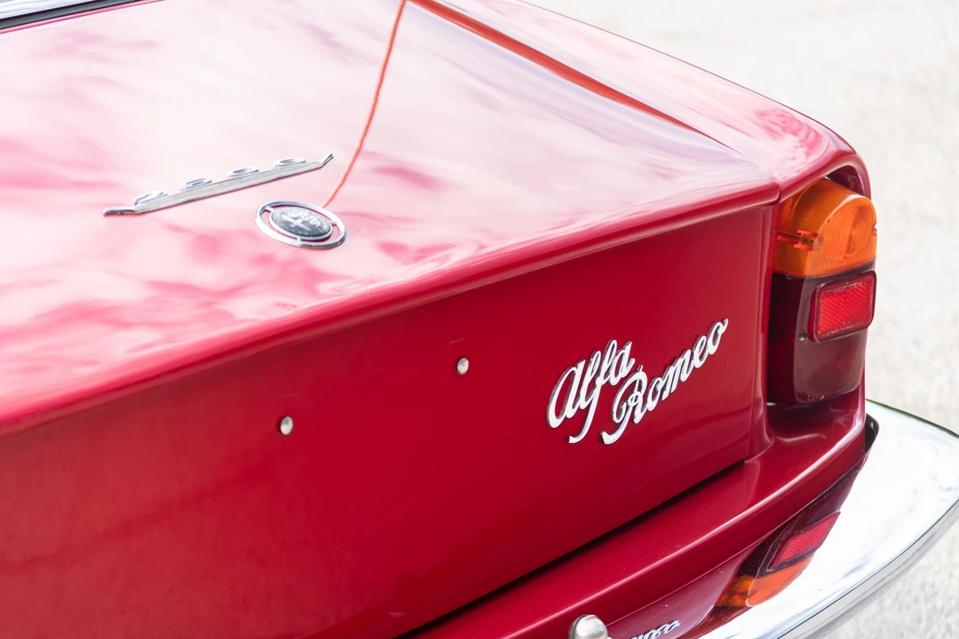 1966 Alfa Romeo 2600 - Image 13 of 31