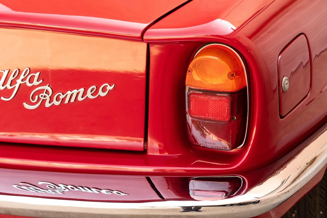 1966 Alfa Romeo 2600 - Image 12 of 31