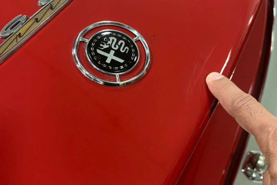 1966 Alfa Romeo 2600 - Image 11 of 31