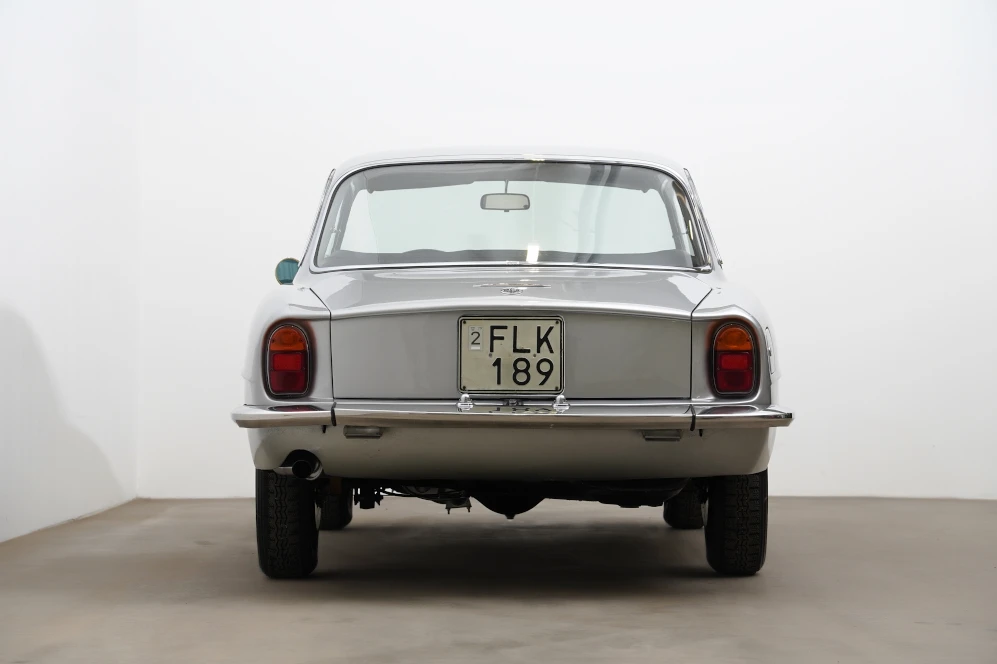 1966 Alfa Romeo 2600 - Image 7 of 31
