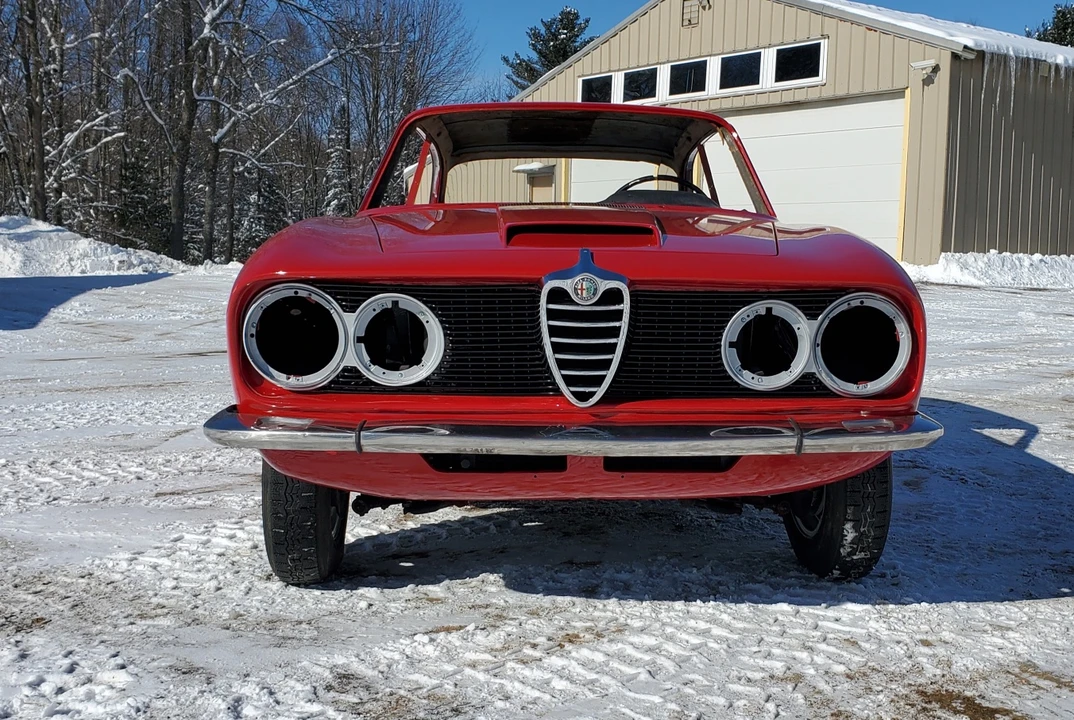 1966 Alfa Romeo 2600 - Image 8 of 31