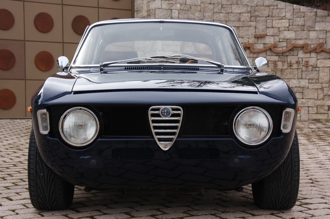1966 Alfa Romeo GT 1300 Junior - Image 10 of 16