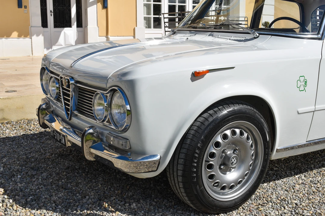 1966 Alfa Romeo 105/115 Series - Image 25 of 31