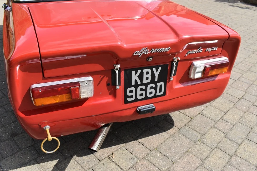 1966 Alfa Romeo Giulia Sprint GT Veloce - Image 26 of 30
