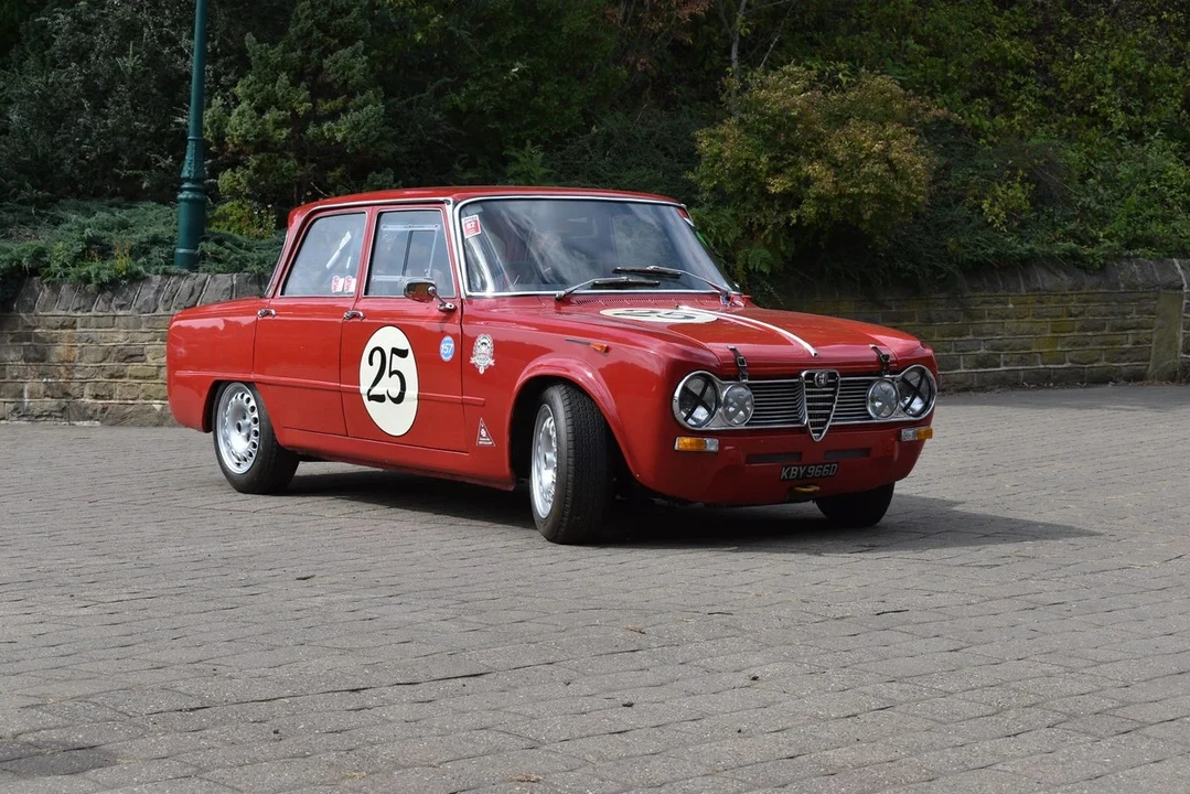 1966 Alfa Romeo Giulia Sprint GT Veloce - Image 10 of 30