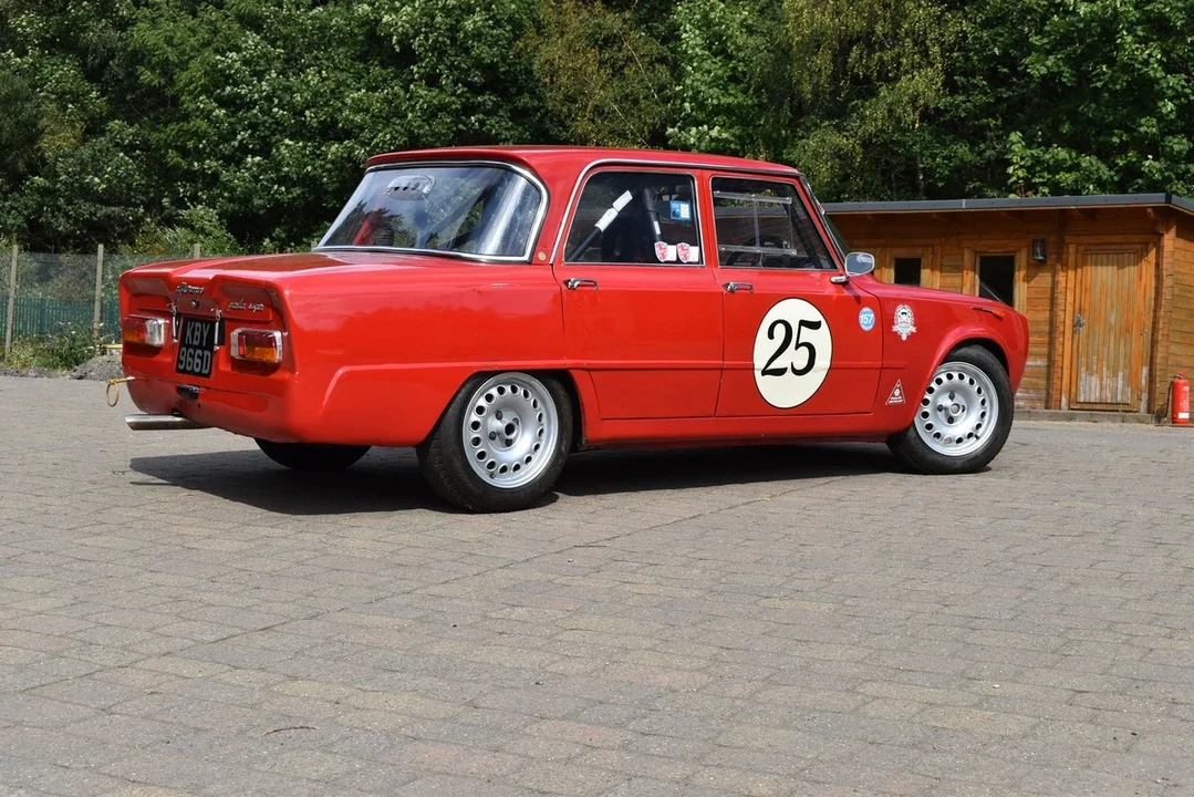 1966 Alfa Romeo Giulia Sprint GT Veloce - Image 24 of 30