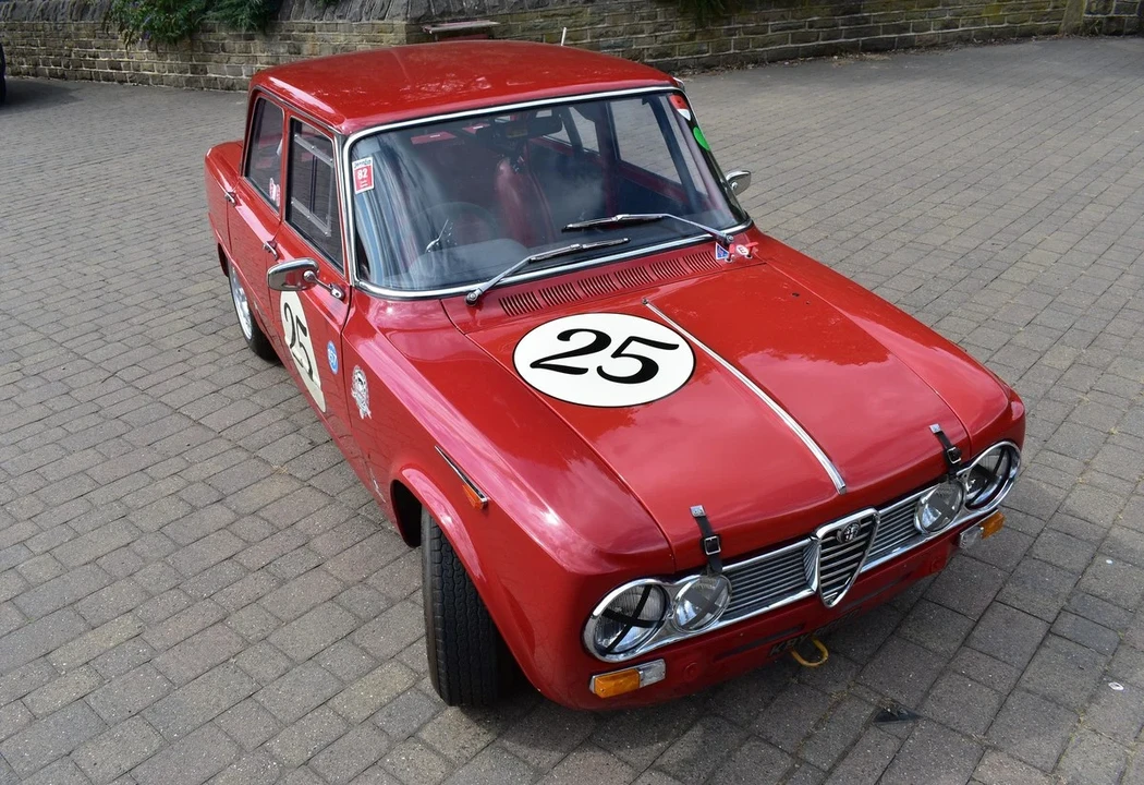 1966 Alfa Romeo Giulia Sprint GT Veloce - Image 13 of 30
