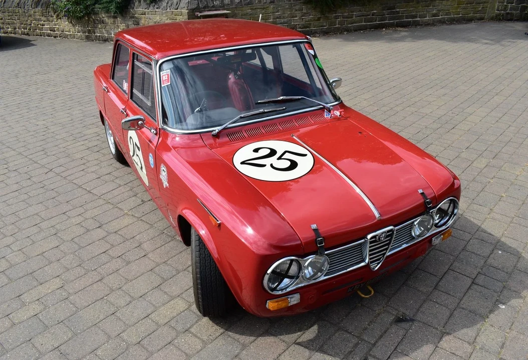 1966 Alfa Romeo Giulia Sprint GT Veloce - Image 14 of 30
