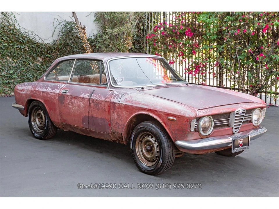 1966 Alfa Romeo Giulia Sprint GT Veloce - Image 3 of 31