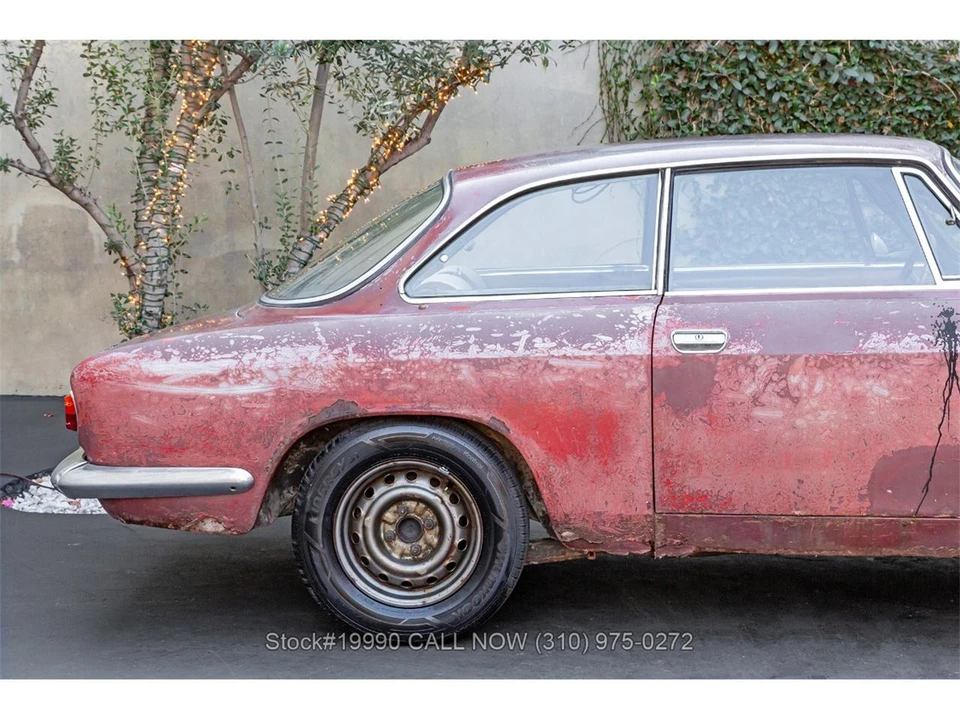 1966 Alfa Romeo Giulia Sprint GT Veloce - Image 11 of 31