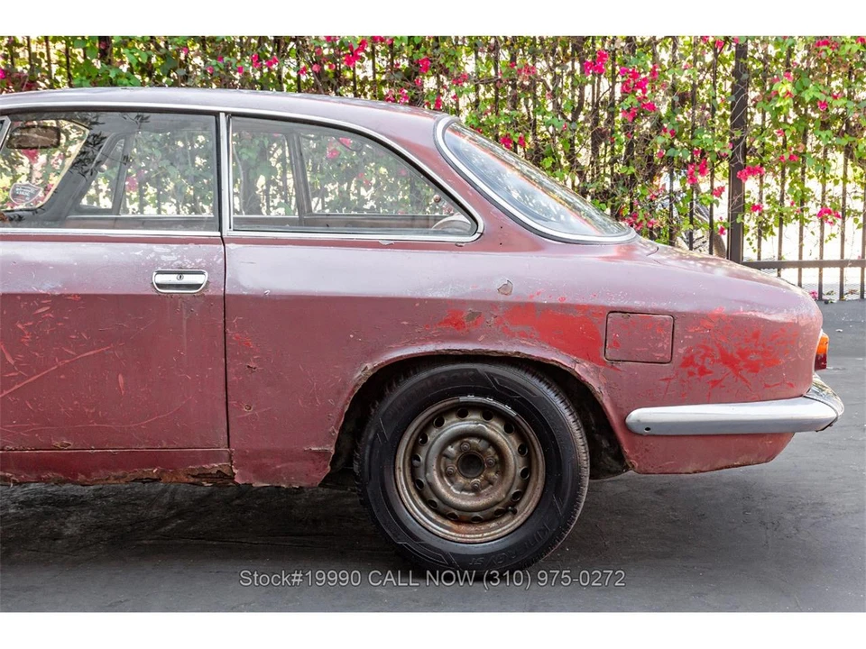 1966 Alfa Romeo Giulia Sprint GT Veloce - Image 13 of 31