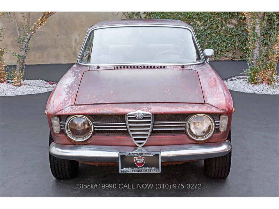 1966 Alfa Romeo Giulia Sprint GT Veloce - Image 2 of 31