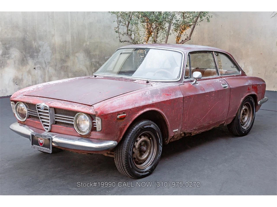 1966 Alfa Romeo Giulia Sprint GT Veloce - Image 8 of 31
