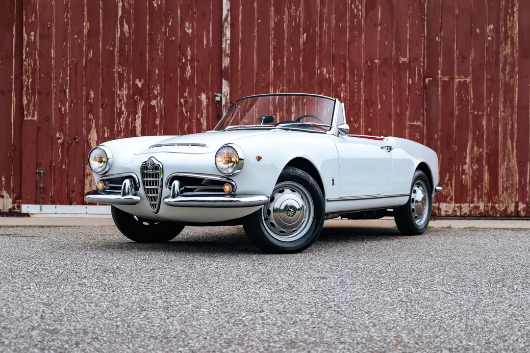 1966 Alfa Romeo Giulia Sprint GT Veloce - Image 6 of 31