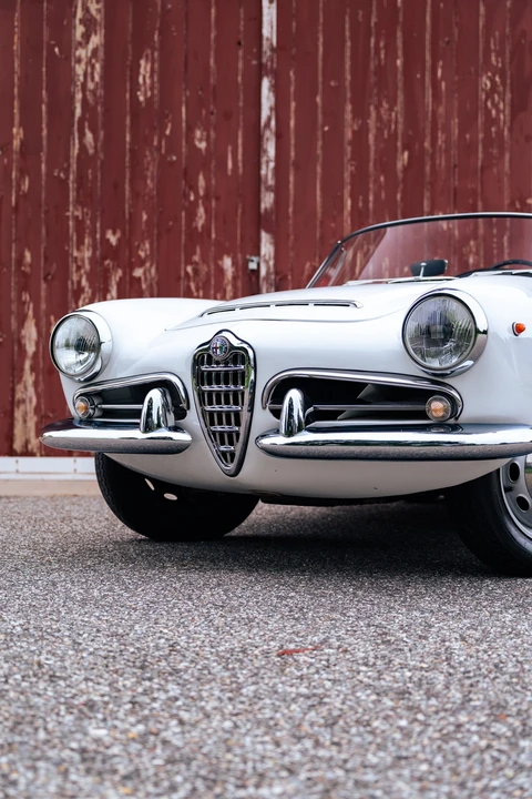 1966 Alfa Romeo Giulia Sprint GT Veloce - Image 13 of 31
