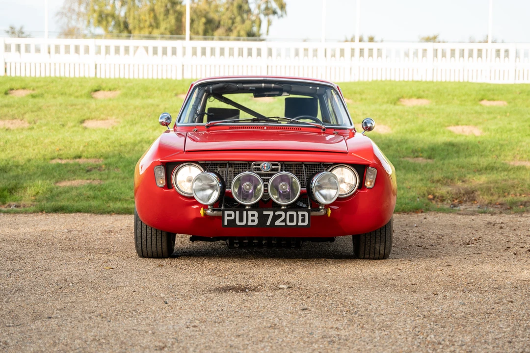 1966 Alfa Romeo Giulia Sprint GT - Image 10 of 31