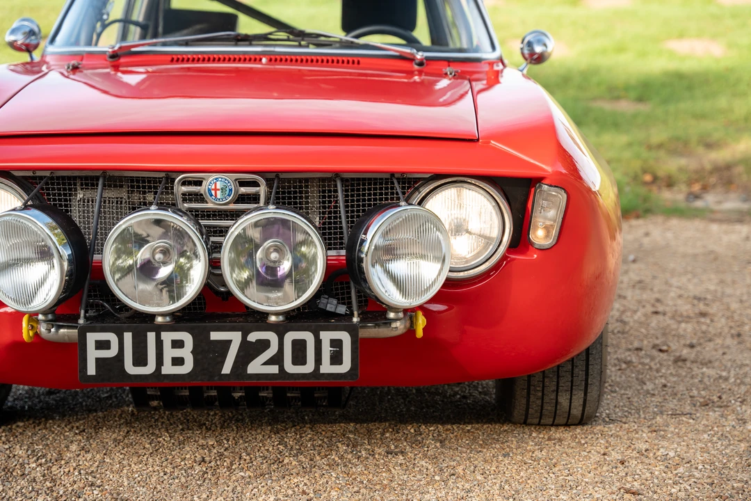 1966 Alfa Romeo Giulia Sprint GT - Image 21 of 31