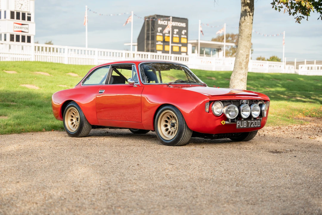 1966 Alfa Romeo Giulia Sprint GT - Image 11 of 31
